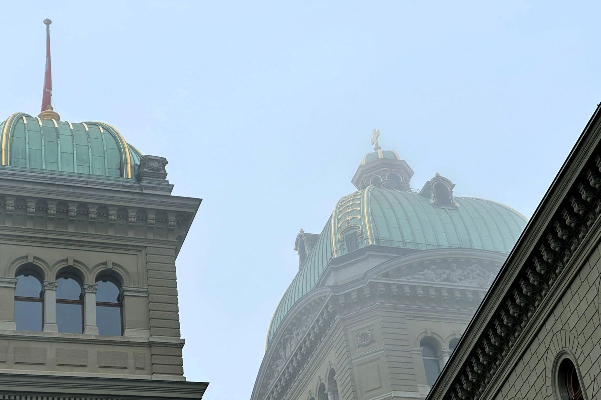 Bundeshaus Nebel