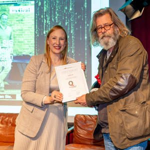 Fachmedien (123 Von 159)