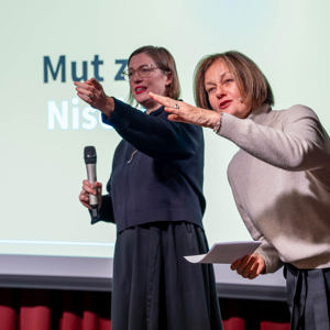 Fachmedien (49 Von 159)