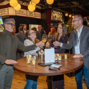 Fachmedien (150 Von 159)